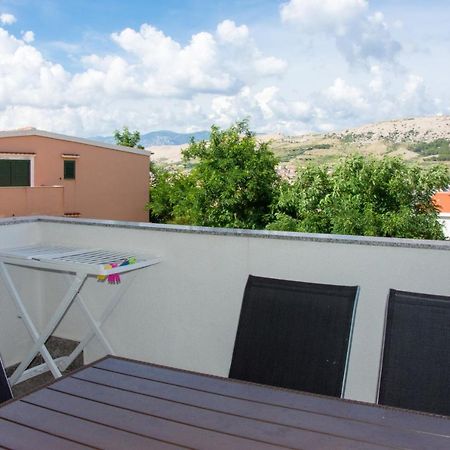 Apartments Sv. Jelena 2 パグ エクステリア 写真